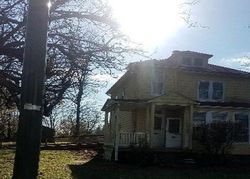 Pre-foreclosure in  CEDARHURST RD Finksburg, MD 21048