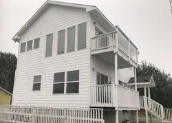 Pre-foreclosure in  W 4TH ST Crescent City, CA 95531