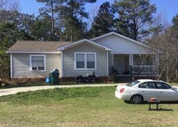 Pre-foreclosure in  SMOKETREE RD Northport, AL 35475