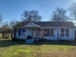 Pre-foreclosure Listing in W BROADWAY ST MARIETTA, OK 73448