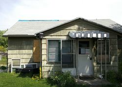 Pre-foreclosure Listing in W 9TH PL THE DALLES, OR 97058
