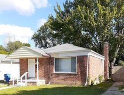 Pre-foreclosure Listing in GLENWOOD ST INKSTER, MI 48141