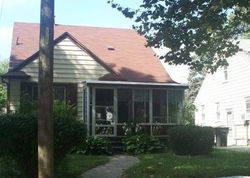 Pre-foreclosure in  METTETAL ST Detroit, MI 48228