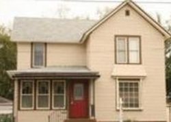 Pre-foreclosure in  ROCKPORT RD Janesville, WI 53548