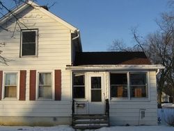 Pre-foreclosure Listing in E NORTH ST MORRIS, IL 60450