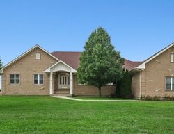 Pre-foreclosure in  SLALOM CT Minooka, IL 60447