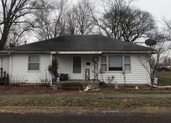 Pre-foreclosure in  E WASHINGTON AVE Greenville, IL 62246