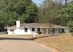 Pre-foreclosure Listing in REDBUD LN TUPELO, MS 38801