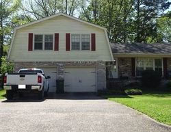 Pre-foreclosure in  DELLCREST DR SE Huntsville, AL 35803