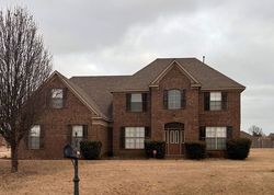  Birdsong Ln, Olive Branch MS