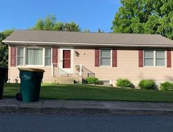  Saint Andrews Dr, Waynesboro PA
