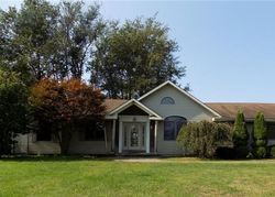 Pre-foreclosure Listing in W CHESTNUT ST COAL TOWNSHIP, PA 17866