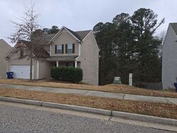 Pre-foreclosure in  CASTILLA WAY Winder, GA 30680