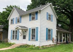 Pre-foreclosure in  N WEBSTER ST Fairbury, IL 61739