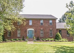 Pre-foreclosure in  OLD POND WAY Richmond, KY 40475