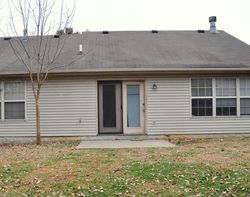 Pre-foreclosure in  WOODLAND LAKES DR La Grange, KY 40031