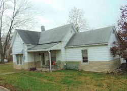 Pre-foreclosure Listing in CUBBAGE AVE OWENTON, KY 40359