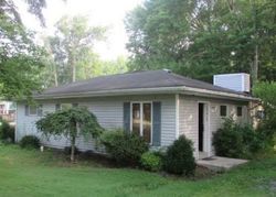 Pre-foreclosure in  LAKEWOOD AVE Lake Milton, OH 44429