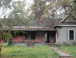 Pre-foreclosure in  W 32ND ST Anniston, AL 36201
