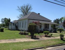 Pre-foreclosure in  FLOWERS DR Blakely, GA 39823