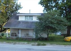 Pre-foreclosure Listing in W US HIGHWAY 40 GREENCASTLE, IN 46135