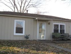 Pre-foreclosure in  MANDAN LN Saint Joseph, MO 64503