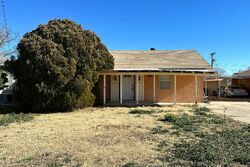 Pre-foreclosure in  S ROSELAWN AVE Artesia, NM 88210