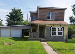 Pre-foreclosure Listing in PARSONS AVE EAST SAINT LOUIS, IL 62205