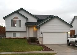 Pre-foreclosure in  N DIVOT AVE Post Falls, ID 83854