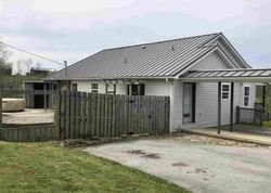 Pre-foreclosure Listing in BUCKETTOWN RD RICHMOND, KY 40475