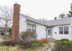  Oglesby Ave, Lincoln IL