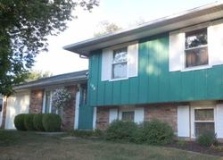 Pre-foreclosure Listing in WHITE AVE LINCOLN, IL 62656