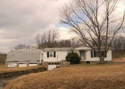 Pre-foreclosure Listing in WALKCHALK RD KITTANNING, PA 16201