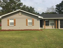 Pre-foreclosure Listing in HUGHES RD COLUMBUS, MS 39702