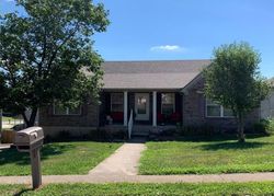 Pre-foreclosure Listing in FOX TAIL LN FRANKFORT, KY 40601