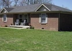 Pre-foreclosure in  BRIAR CT Berea, KY 40403