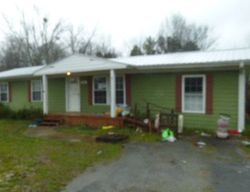 Pre-foreclosure Listing in FORREST AVE SCOTTSBORO, AL 35768