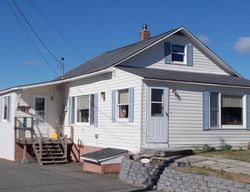 Pre-foreclosure Listing in PONDVIEW ST LIMESTONE, ME 04750