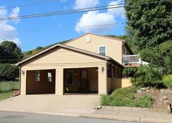 Pre-foreclosure in  POTTSVILLE ST Lykens, PA 17048