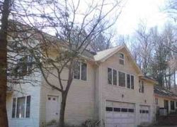 Pre-foreclosure in  WARNER HILL RD Southport, CT 06890