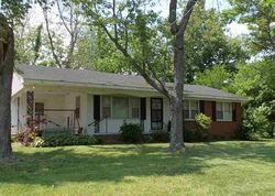 Pre-foreclosure Listing in STATE ROUTE 1907 FULTON, KY 42041