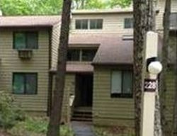 Pre-foreclosure in  LEDGE DR Torrington, CT 06790