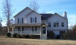 Pre-foreclosure in  WASHAKIE LN Adairsville, GA 30103