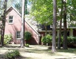 Pre-foreclosure in  SHADOW WOOD DR Hattiesburg, MS 39402