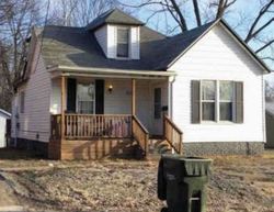 Pre-foreclosure Listing in UNION AVE MOBERLY, MO 65270