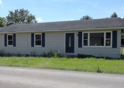 Pre-foreclosure in  CASTLE DR Thelma, KY 41260