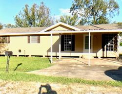 Pre-foreclosure in  CUMMINGS ST Opelousas, LA 70570