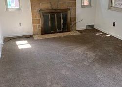 Pre-foreclosure in  LONG RD Pittsburgh, PA 15235