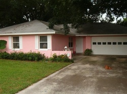 Pre-foreclosure in  SUNNY VIEW DR Lakeland, FL 33813