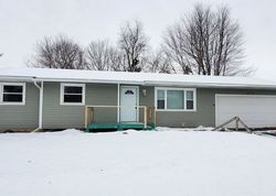 Pre-foreclosure Listing in PHOENIX AVE EAU CLAIRE, WI 54703